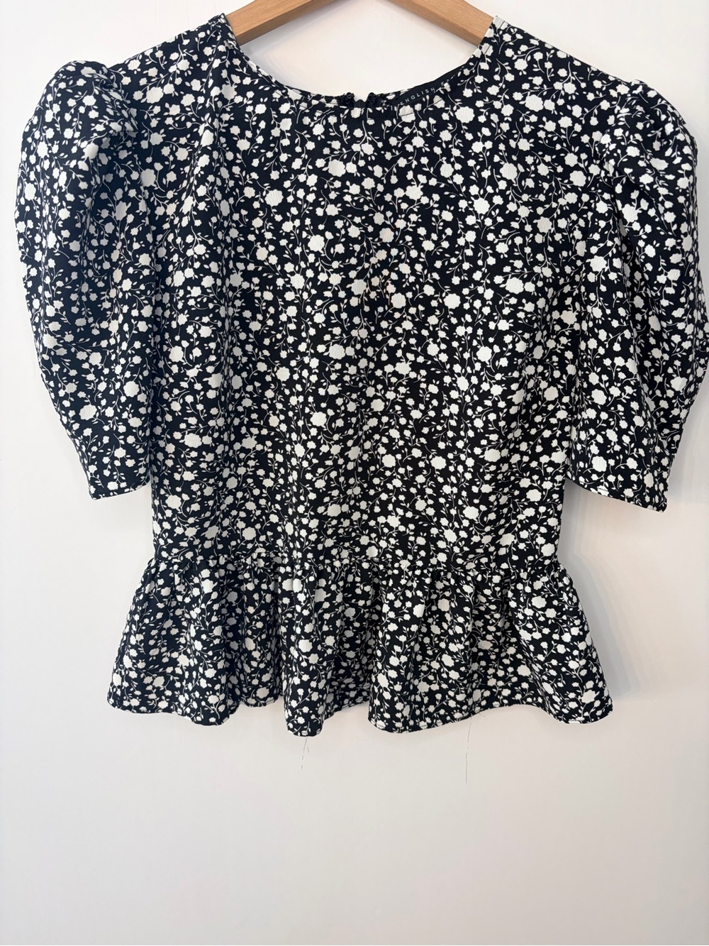 English Factory Women’s Black and White Ditsy Floral Peplum Top, Size Small